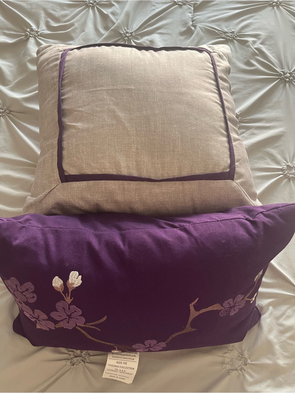 Neutral gray/lavender Throw Pillows with Purple Piping!